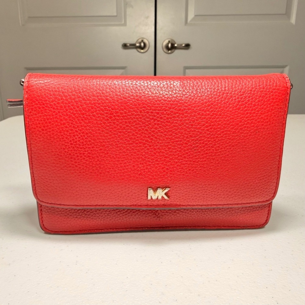 Michael Kors Adele Red Pebbled Leather Smartphone Wallet Wristlet Clutch